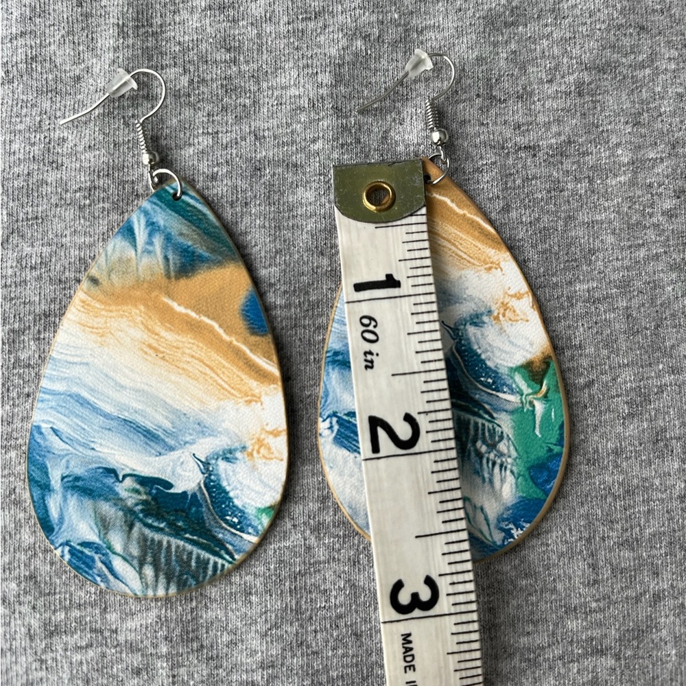 Earrings - Picture 3 of 3
